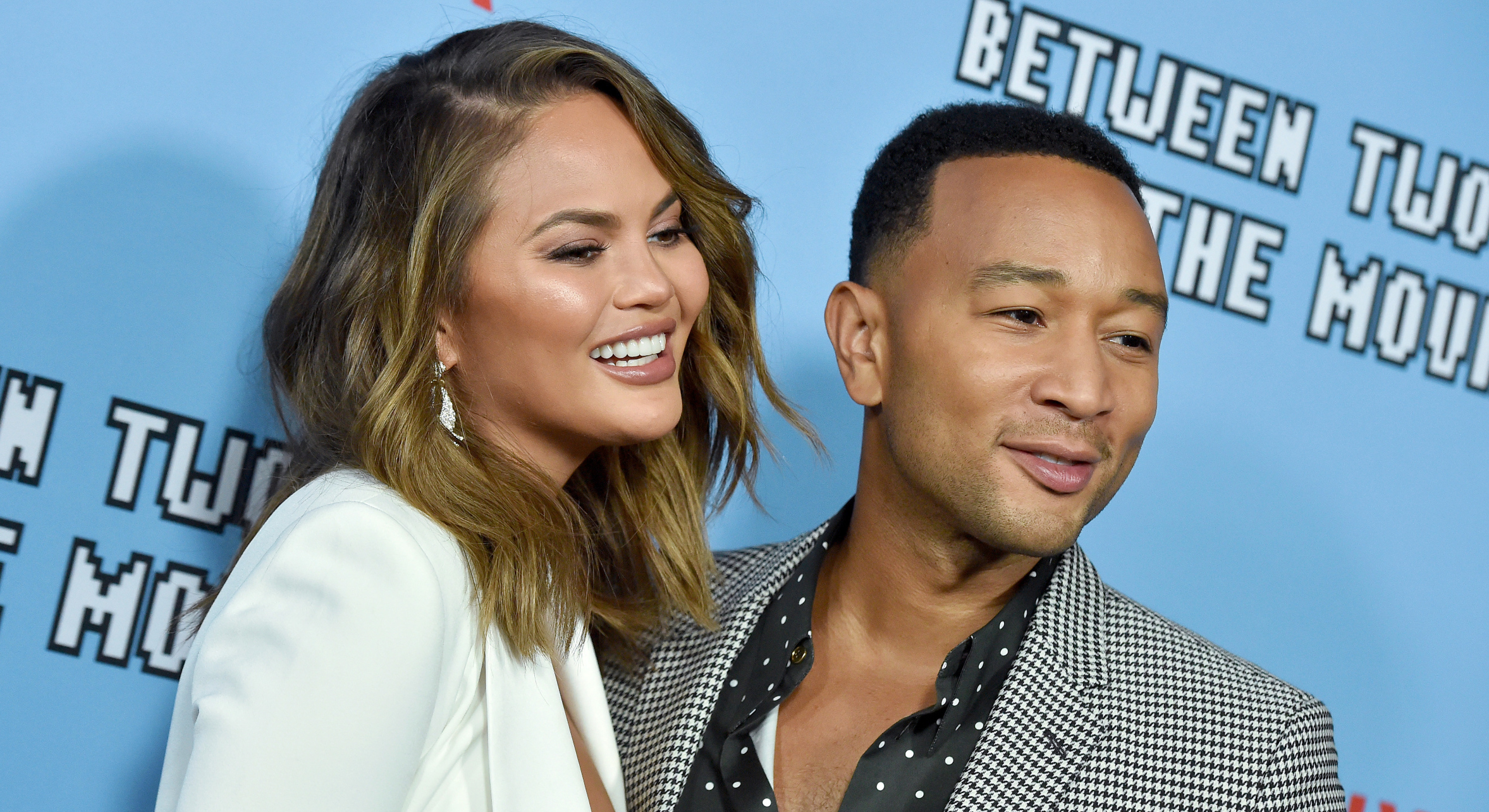 chrissy-teigen-csalad-csoki