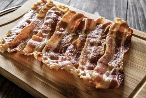 vegán bacon banánhéjból