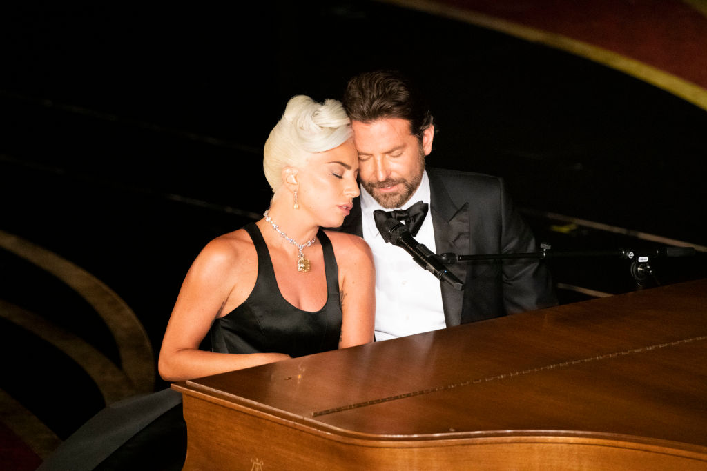 Lady-Gaga-Bradley-Cooper-oscar | Marie Claire Sztárok, akiknek már rég össze kellett volna jönniük